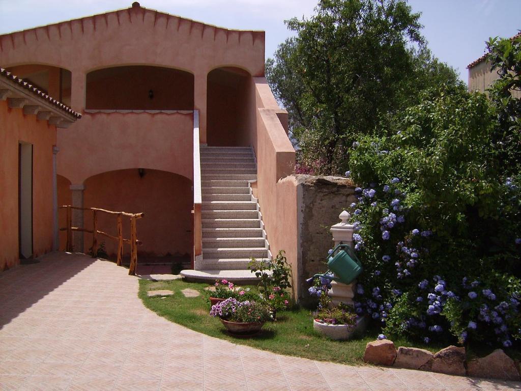 Il Viandante Hotel San Teodoro  Exterior photo